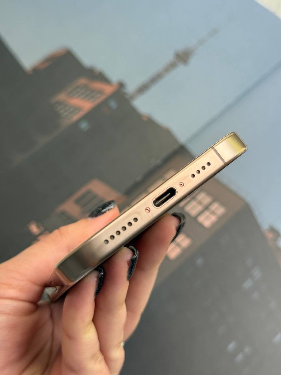 iPhone 16 Pro Max – 256 GB