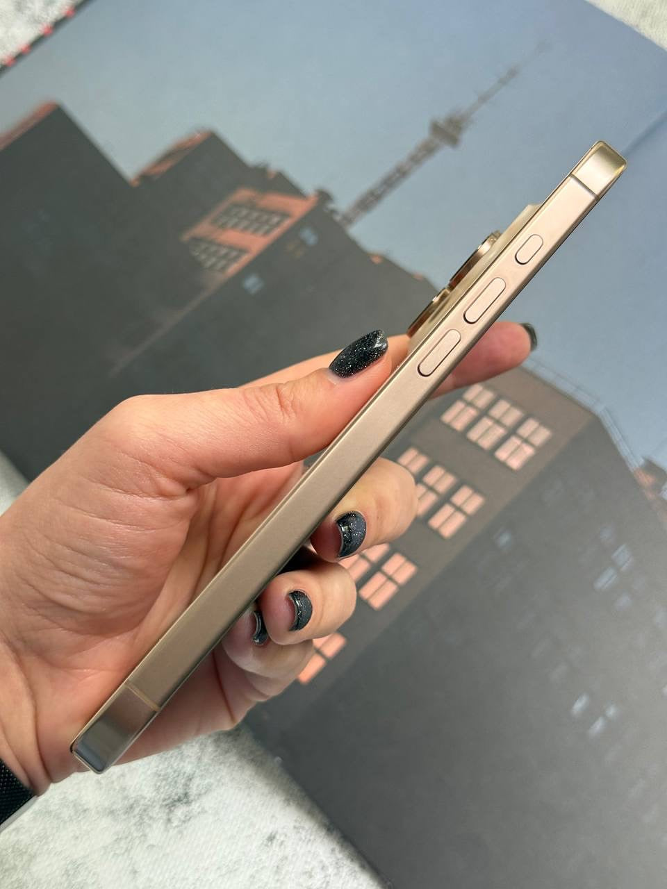 iPhone 16 Pro Max – 256 GB